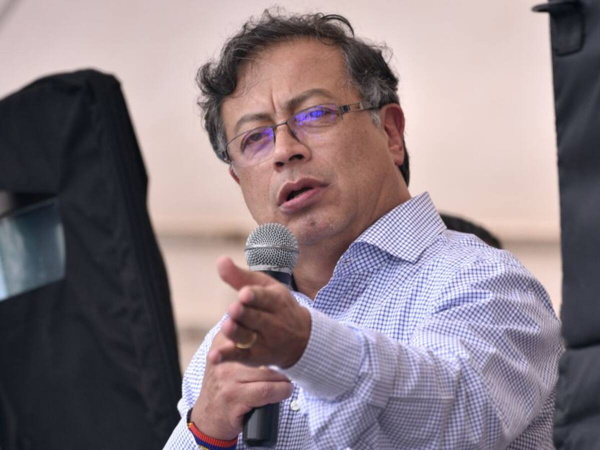 Petro asegura que producción de carbón es más peligrosa que la cocaína