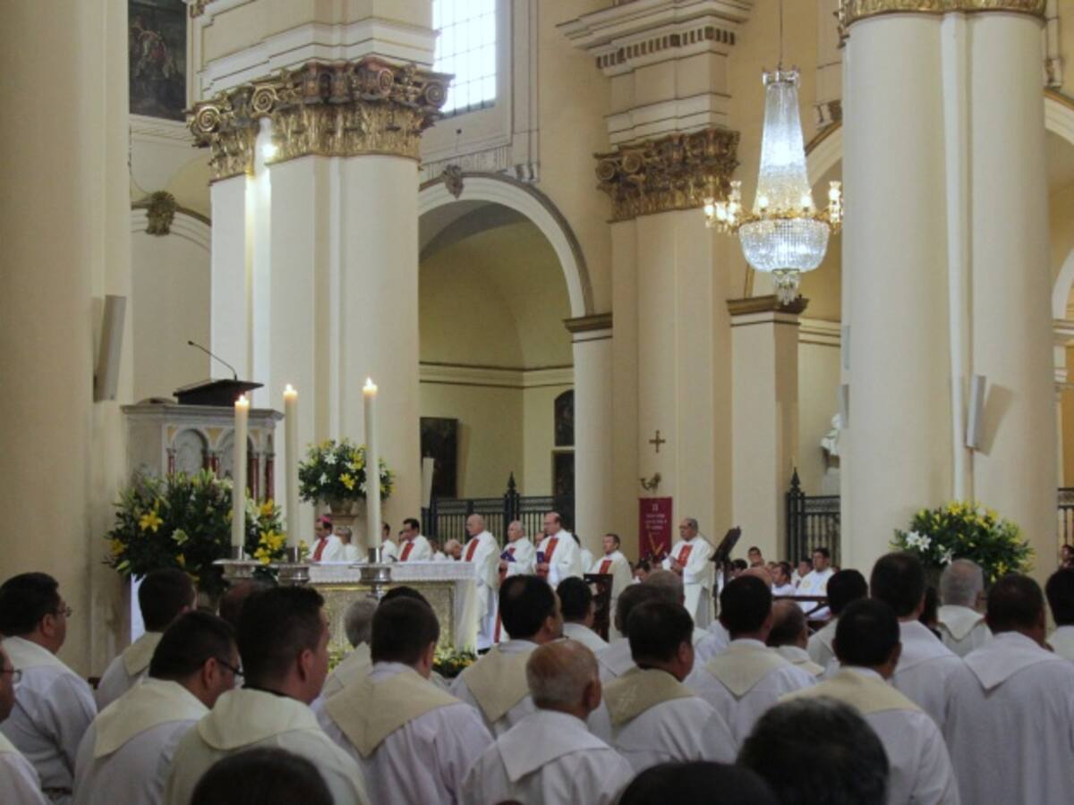 Sacerdotes no están exentos de ser jurados de votación: Corte