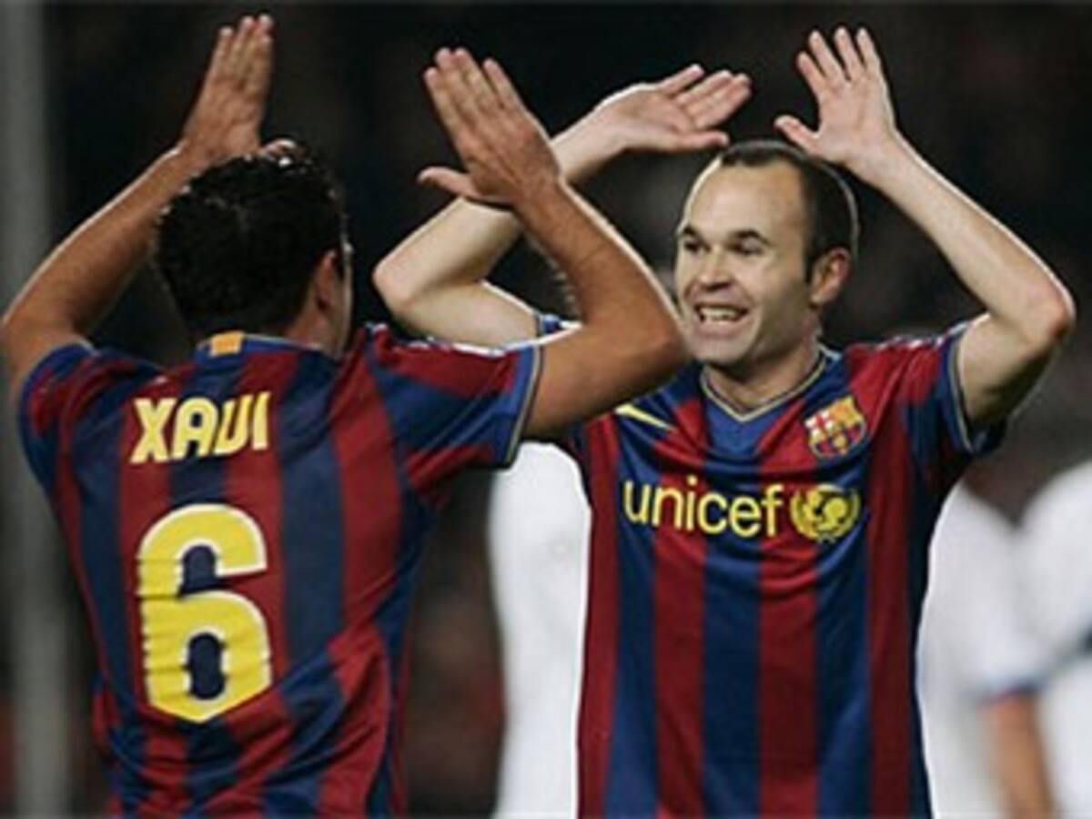 Arsenal y Fiorentina clasificados, Barcelona se acerca y Liverpool se despide de la Liga de Campeones