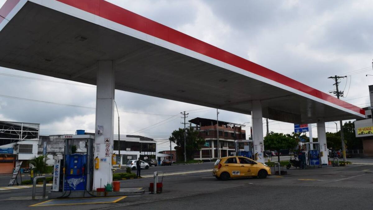 Preocupa aumento del precio de galón de gasolina en el sur de Colombia