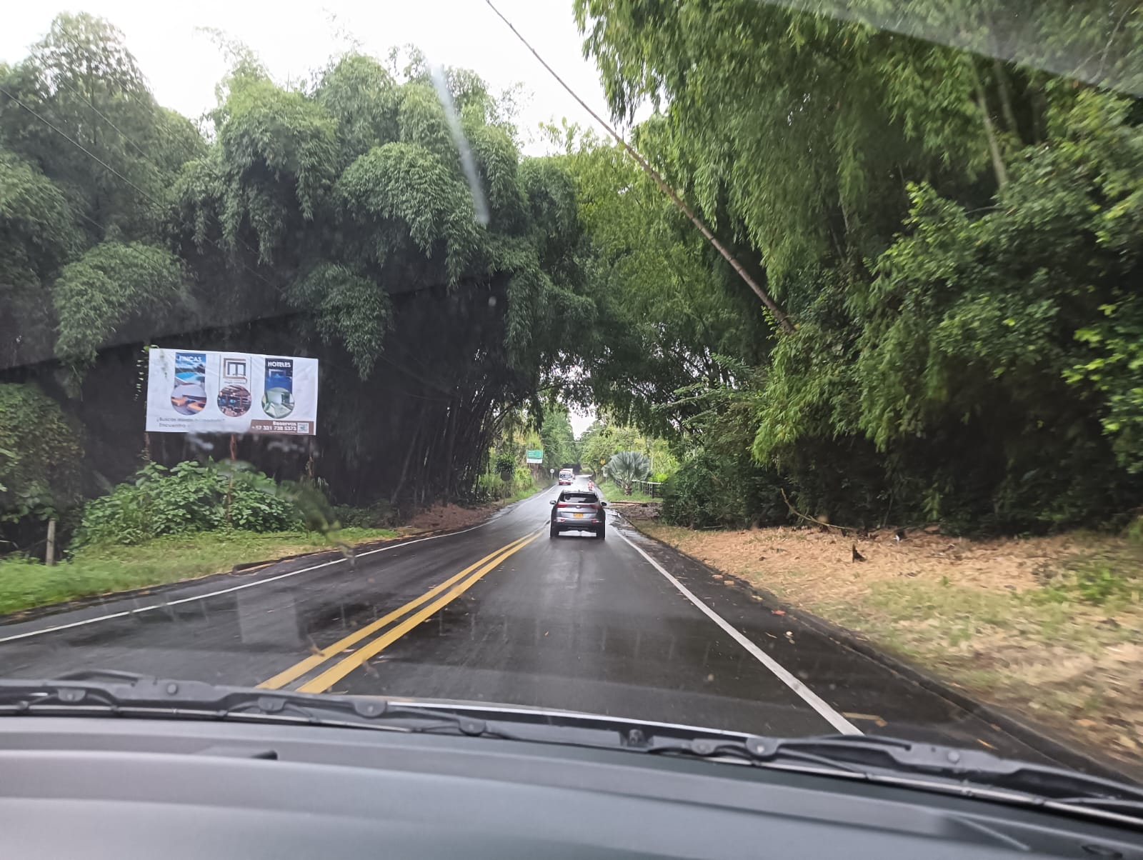 Regresaron las lluvias al Quindío, vía Montenegro - Quimbaya. Foto: Adrián Trejos