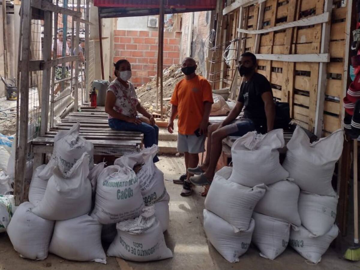 Comerciantes afectados por incendio en Bazurto piden ayudas