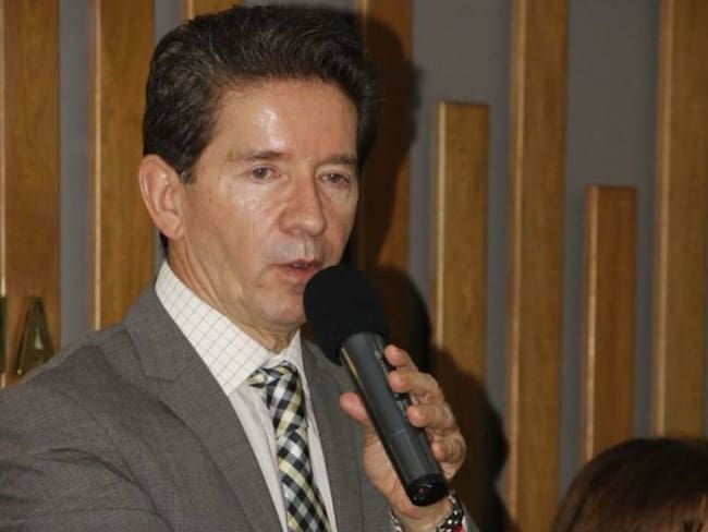 Gobernador Luis Pérez aclara encuentros con el narcotraficante José Bayron Piedrahíta
