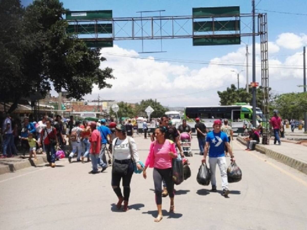 Gremios económicos insisten en regular los pasos fronterizos