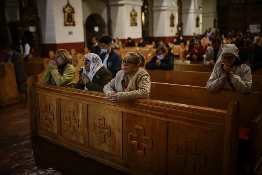 Jornada de Miércoles de Ceniza en la parrollia de Nuestra Senora de la Candelaria en Bogotá / Juancho Torres/Anadolu Agency via Getty Images)