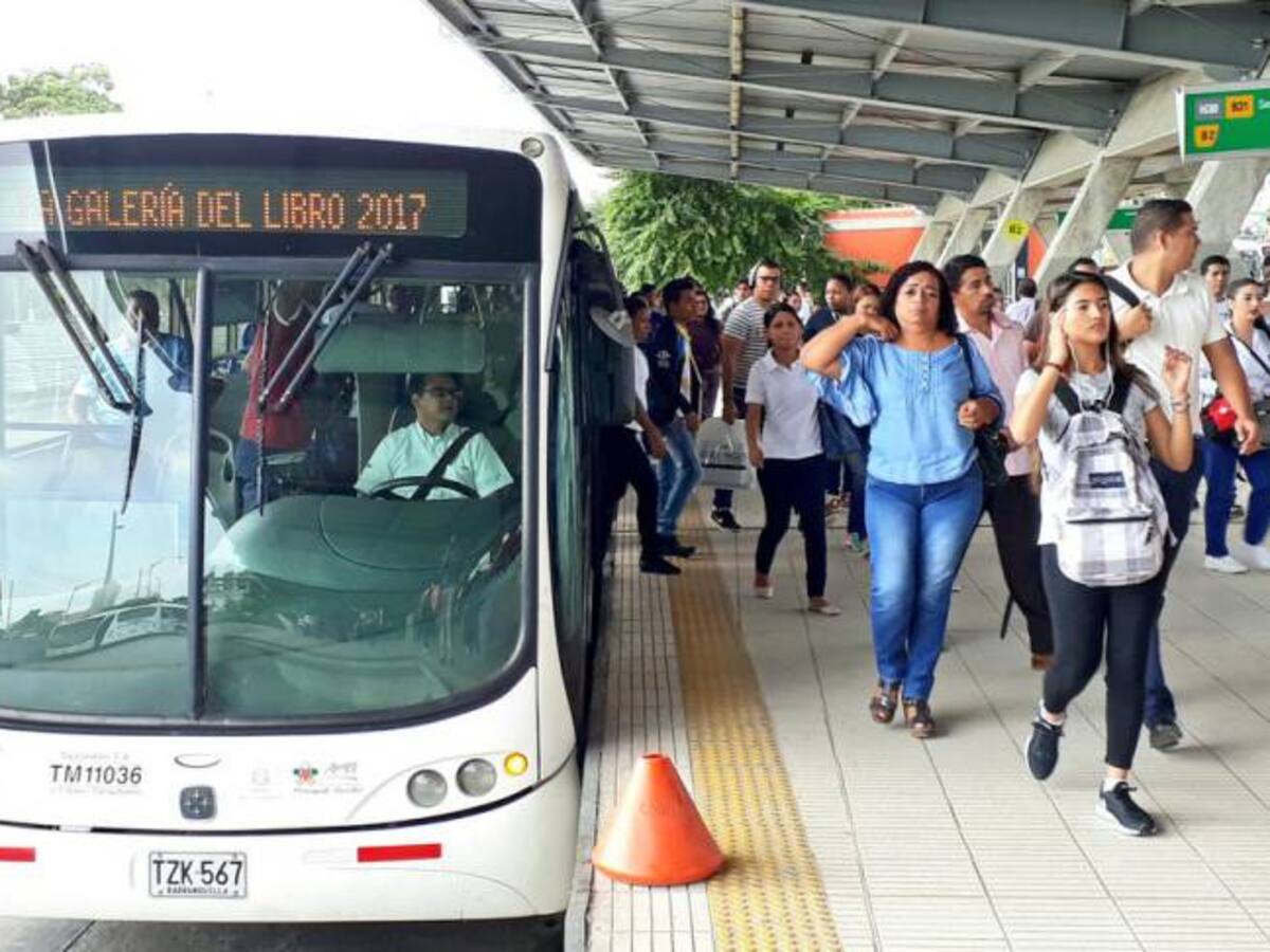 Sube $100 el pasaje en Transmetro y buses de Barranquilla
