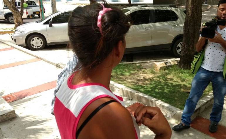 La menor de edad, madre de bebé wayuu muerta, esperaba ayuda para  traslado del cuerpo.