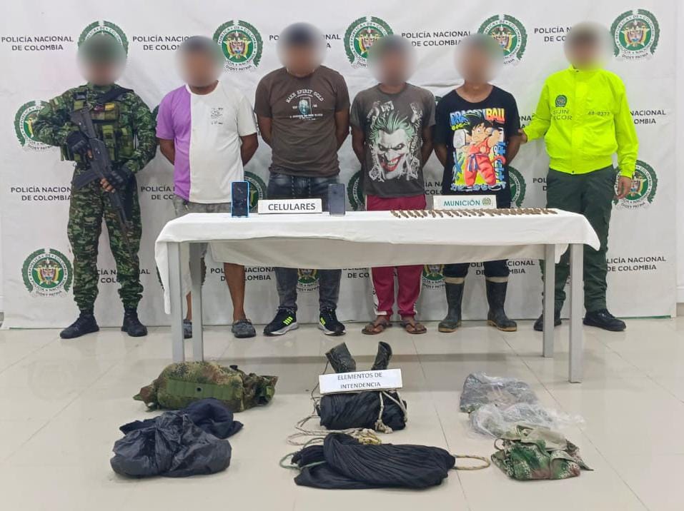 Las identidades de los detenidos no han sido reveladas por motivos de seguridad.