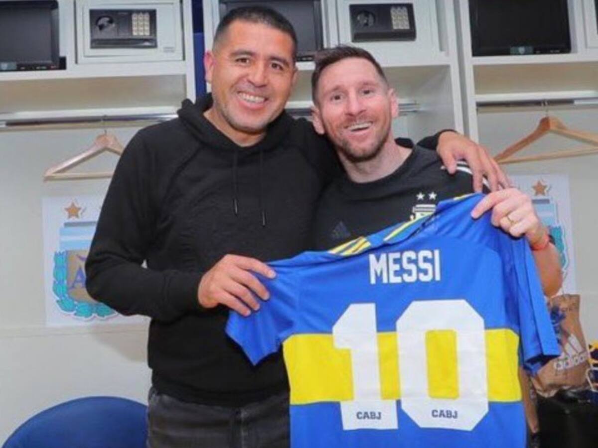 Leo Messi con la de Boca