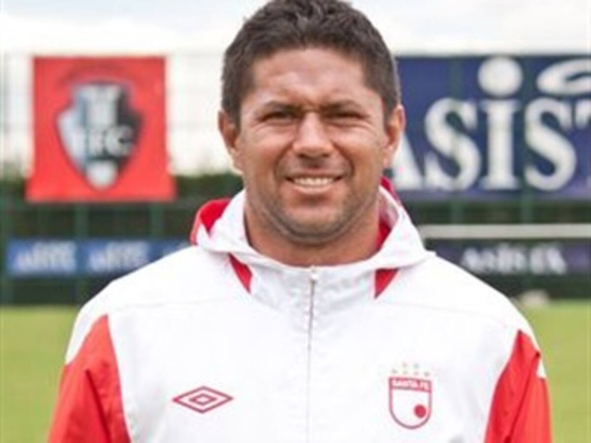 Técnico de Santa Fe aclara incidente arbitral en partido amistoso en Bogotá