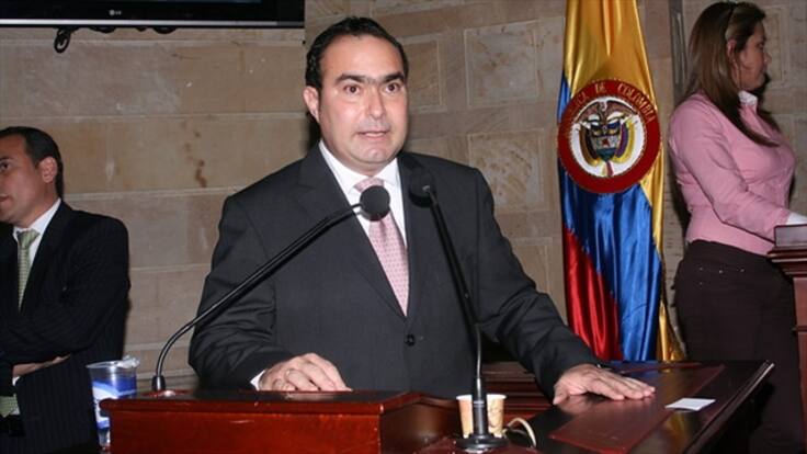 Demandarán a Pretelt por acumulación de baldíos