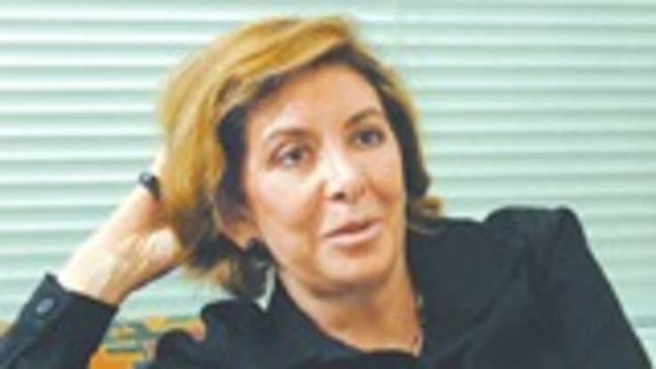 Interventora de "pirámides" quiere comenzar a pagar a afectados "para resarcir en algo el daño"