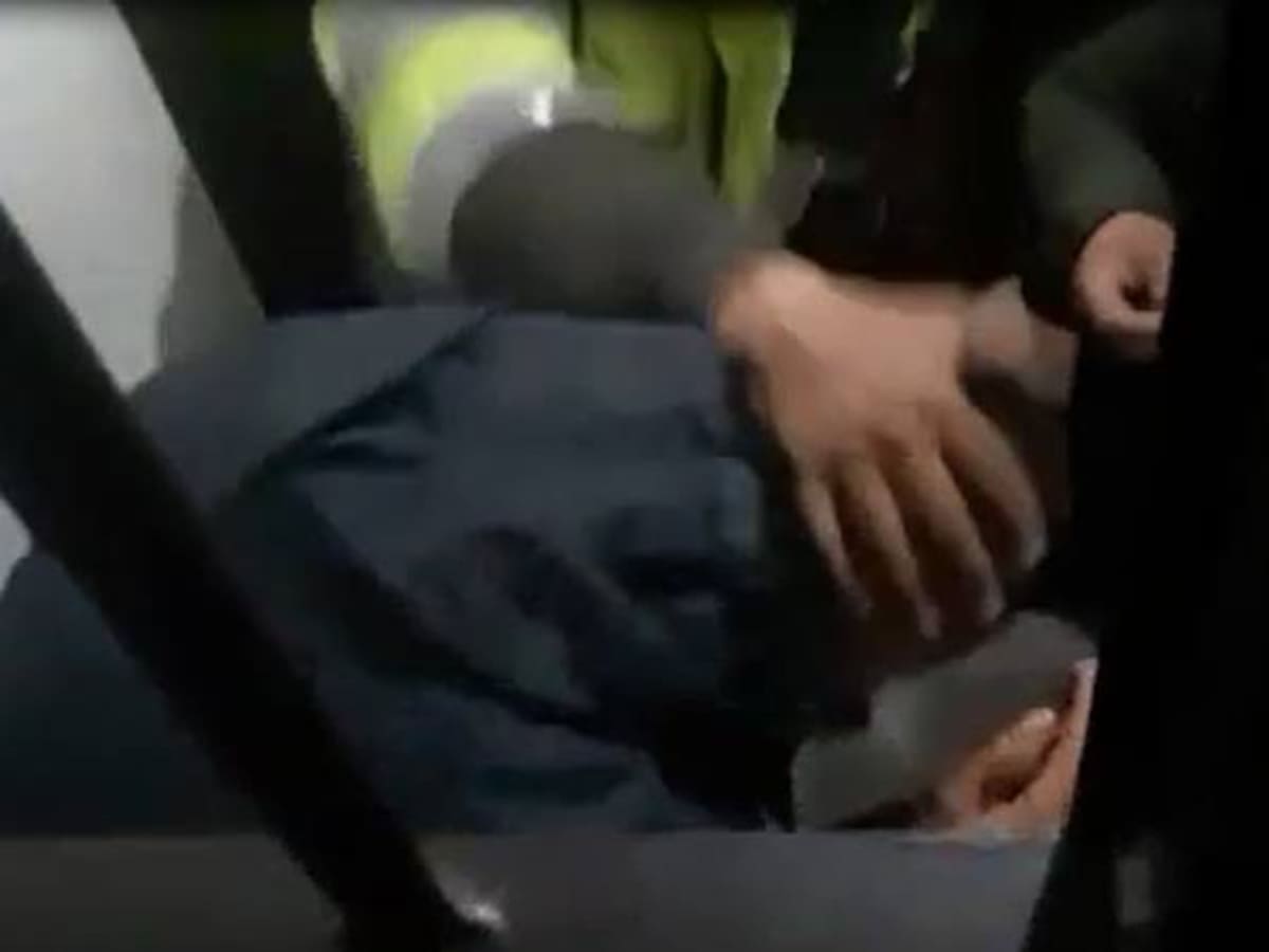 Desvinculan tres policías por caso de maltrato a un detenido en Usaquén