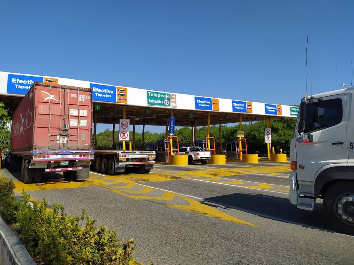 Transportadores rechazan “tarifa” para tractomulas y piden mesa de diálogo