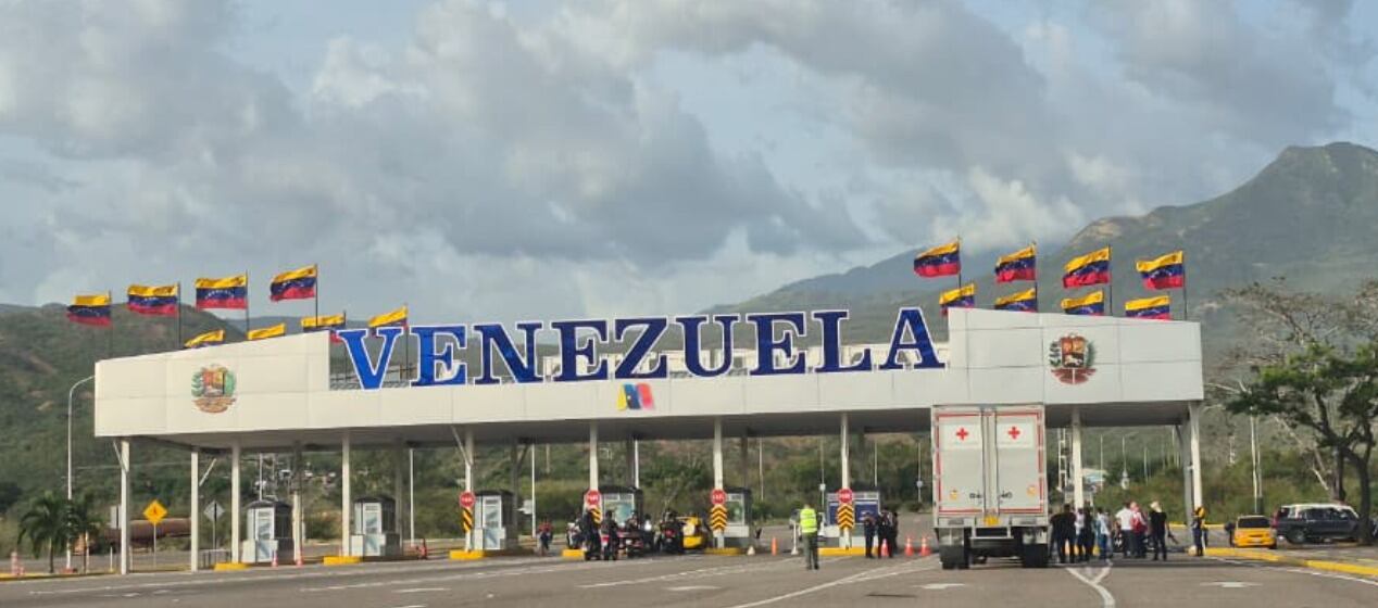 Salieron desde la frontera las primeras toneladas de ayuda humanitaria para Venezuela. / Foto: Carlos Iván Márquez.