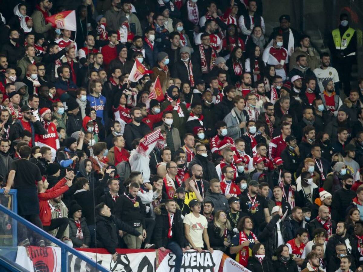 Francia toma medidas drásticas en los estadios por la variante ómicron