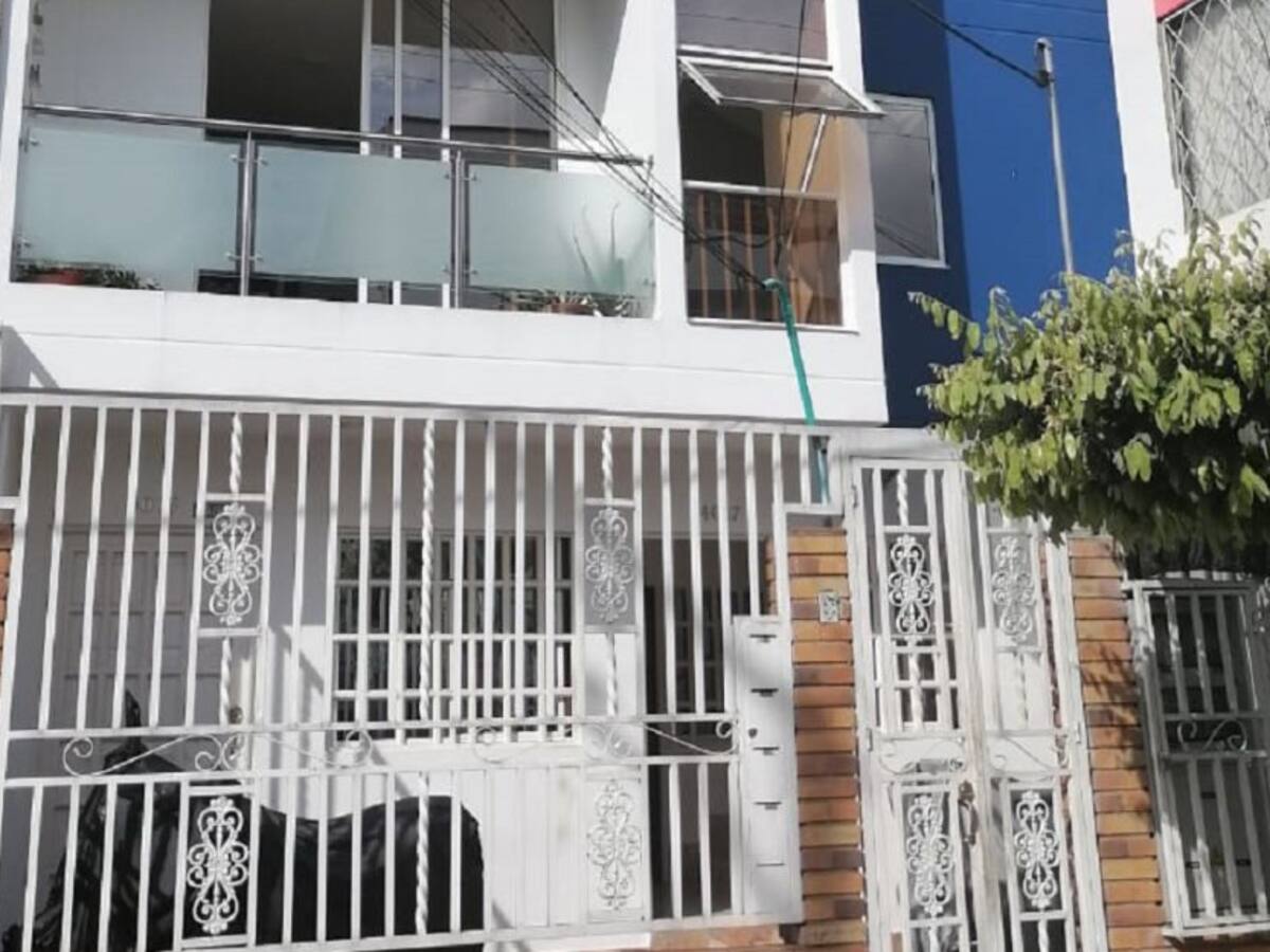 Levantaron cuerpo de hombre que habría muerto de COVID