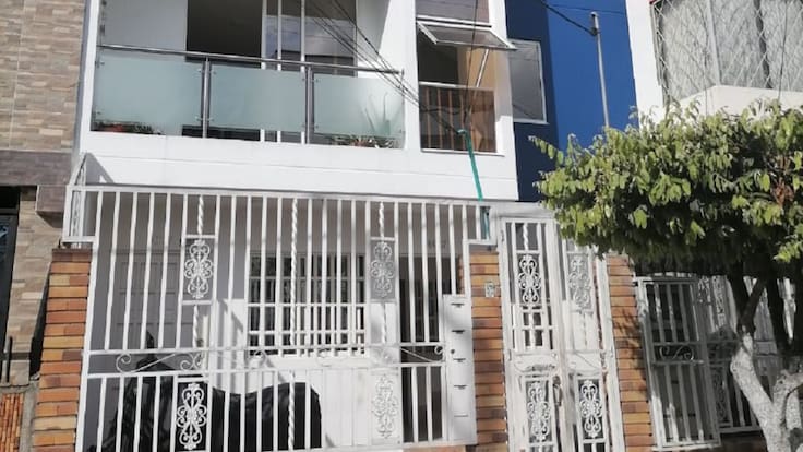 Denuncian demora en levantamiento de hombre que habría muerto de COVID