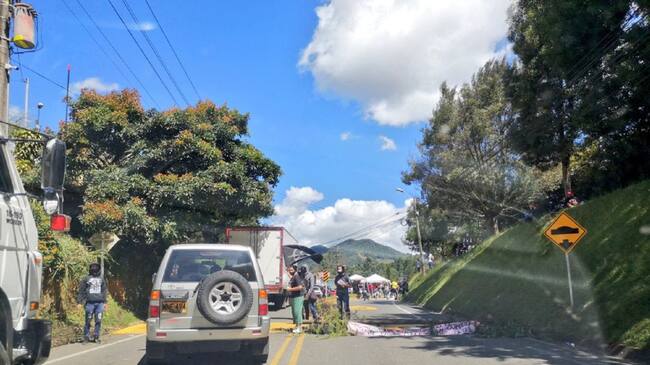 Las marchas se desarrollaron sin afectación al orden público bajo custodia de la Policía