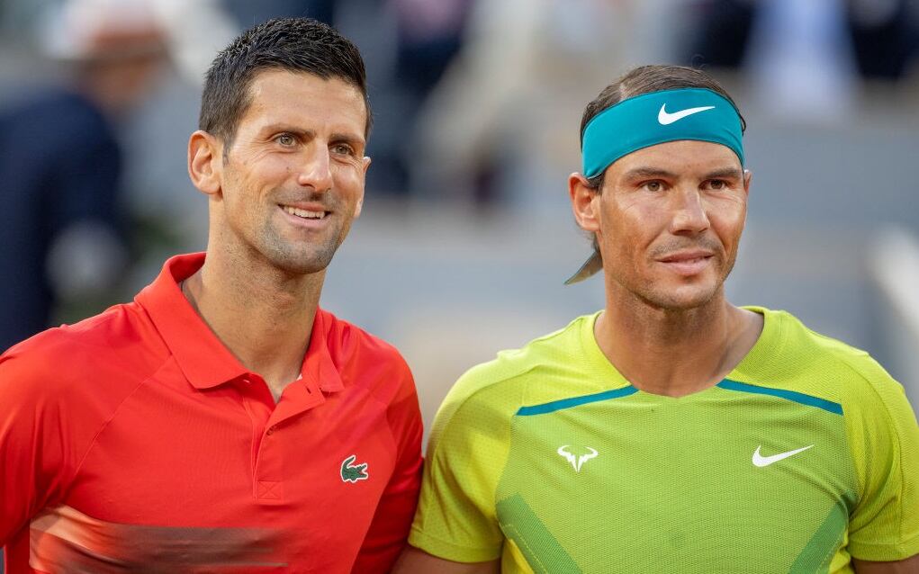 Novak Djokovic y Rafael Nadal durante Roland Garros 2022 (Photo by Tim Clayton/Corbis via Getty Images)