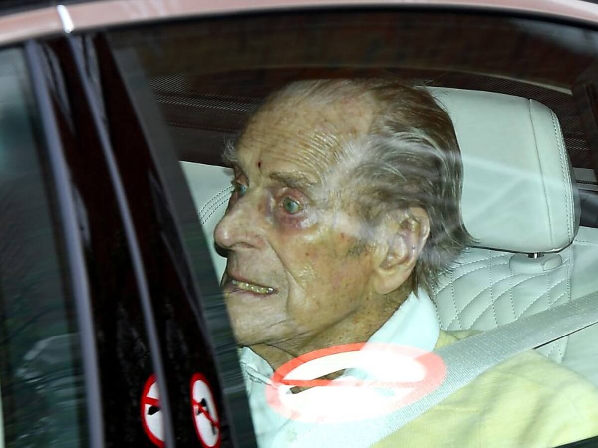 Príncipe Felipe salió del hospital