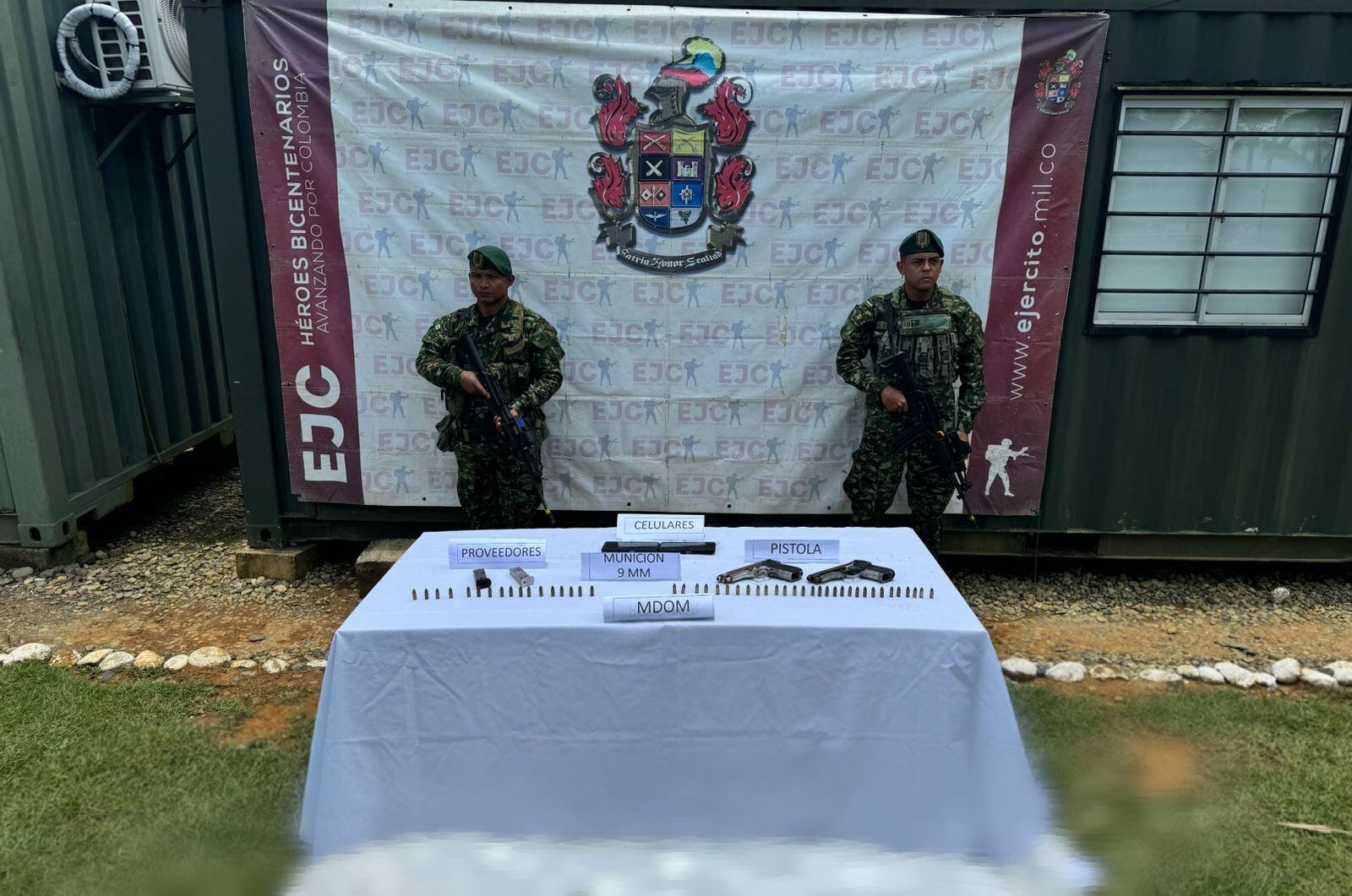 Armas incautadas al cabecilla muerto en combate- foto Brigada 11 del ejército