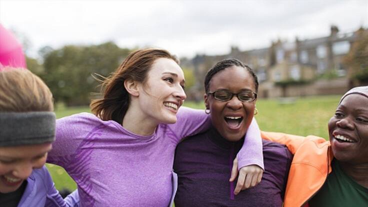 ¿Cómo la bondad beneficia el entorno social y medio ambiental?