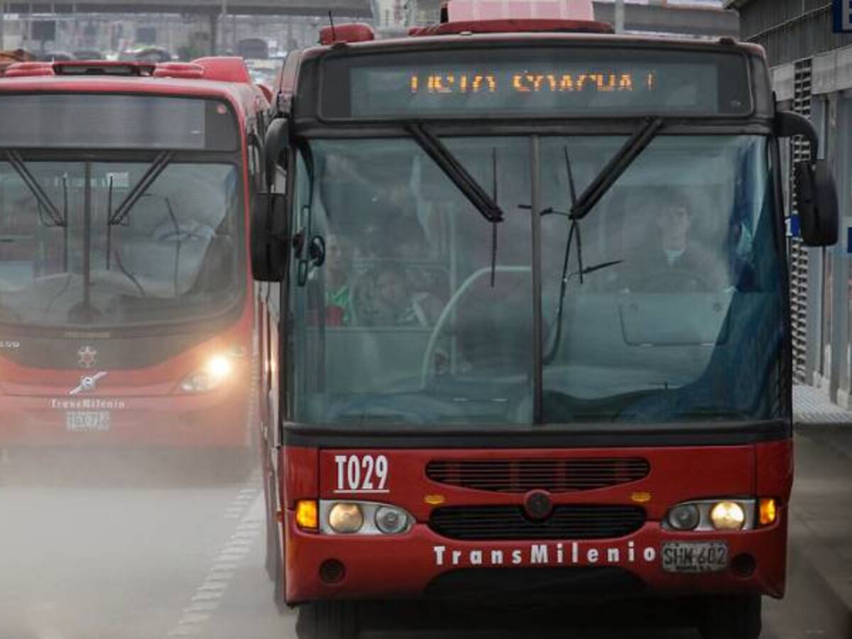 Anuncian cambios en rutas de Transmilenio en Bogotá