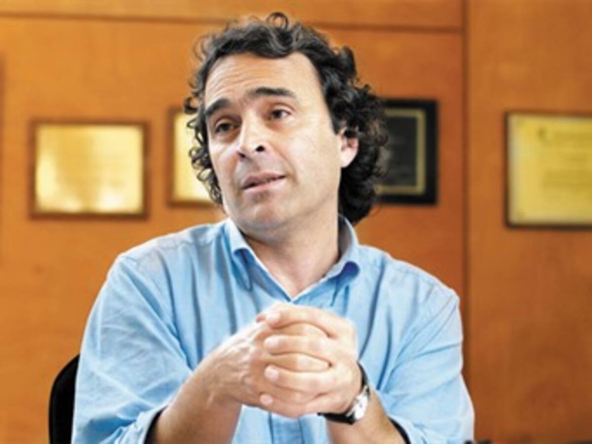 Sergio Fajardo ofrece ayuda para afrontar violencia en Medellín