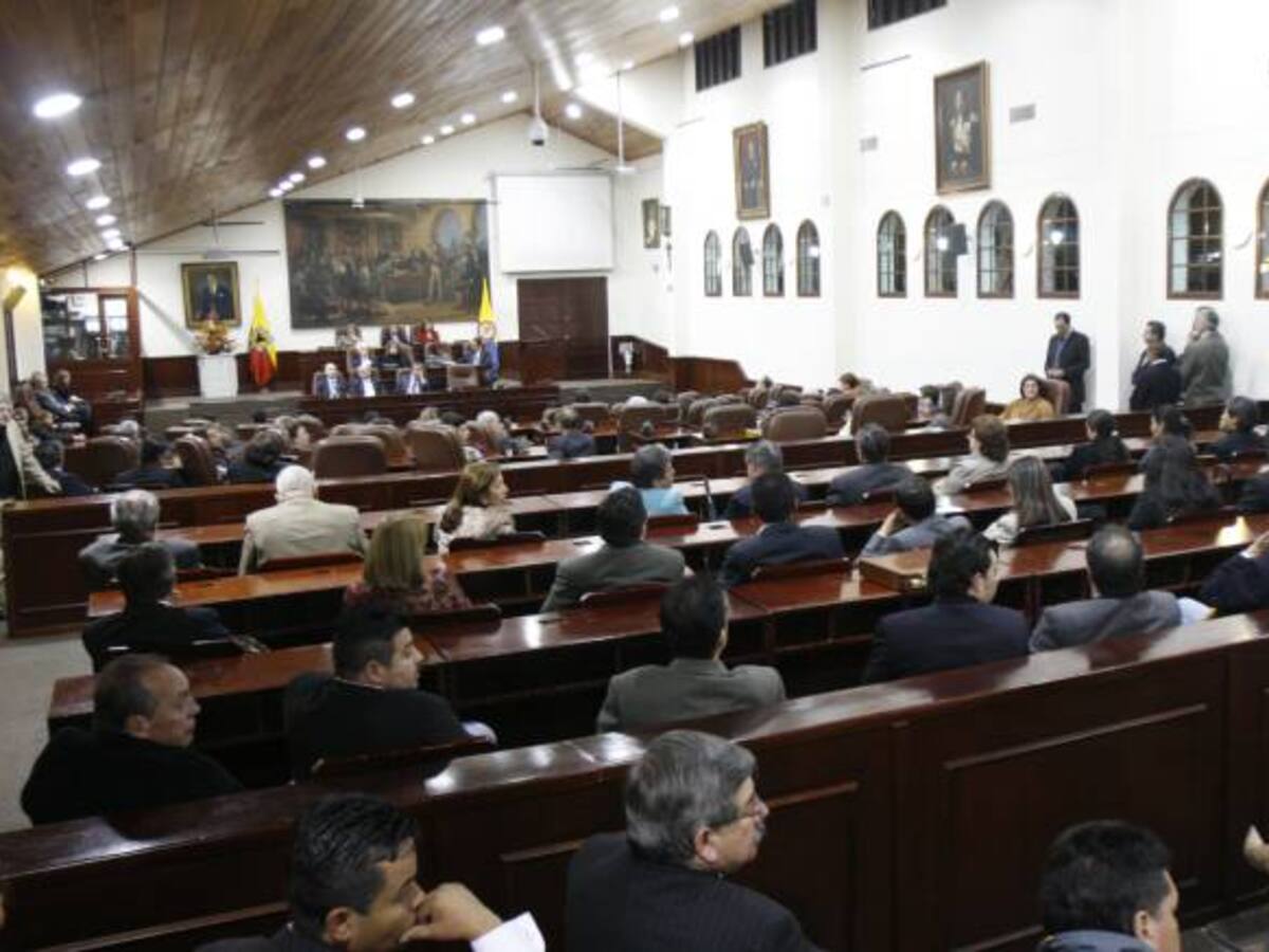 Este lunes se definiría venta de ETB