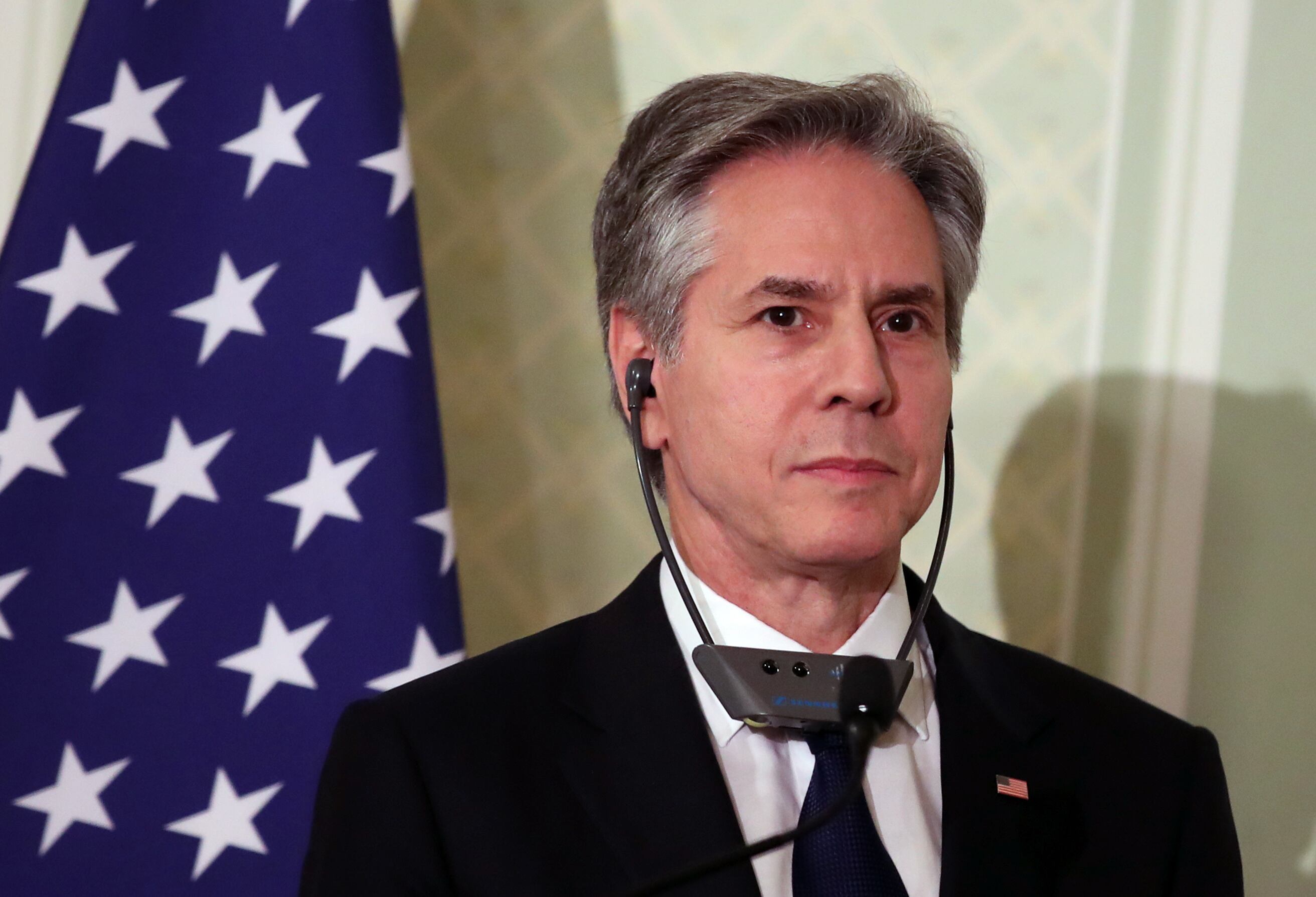 Cairo (Egypt), 21/03/2024.- US Secretary of State Antony Blinken attends a joint press conference with the Egyptian Foreign minister in Cairo, Egypt, 21 March 2024. Blinken has met with top Arab diplomats in Cairo to discuss ways of ending the Israeli-Palestinian conflict, achieve full ceasefire and access of aid to Palestinians in the Gaza Strip. (Egipto) EFE/EPA/KHALED ELFIQI