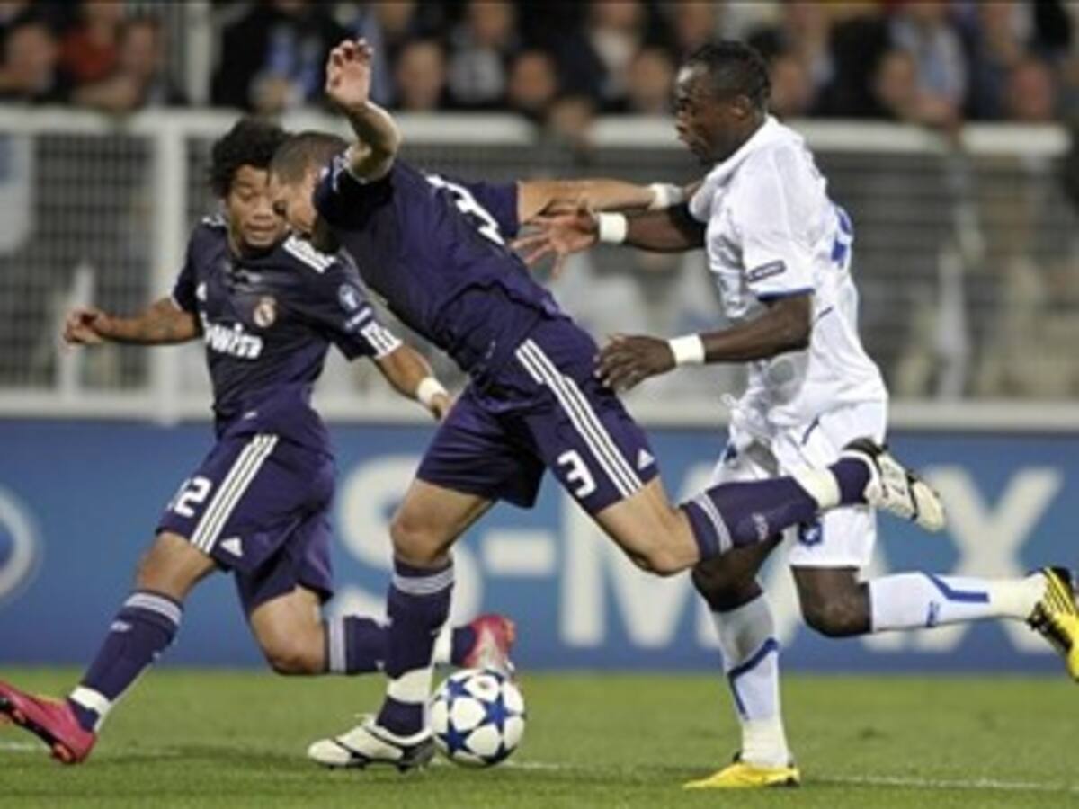 Di María salva a Real Madrid en Auxerre