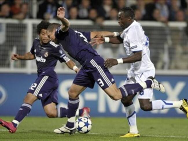 Di María salva a Real Madrid en Auxerre