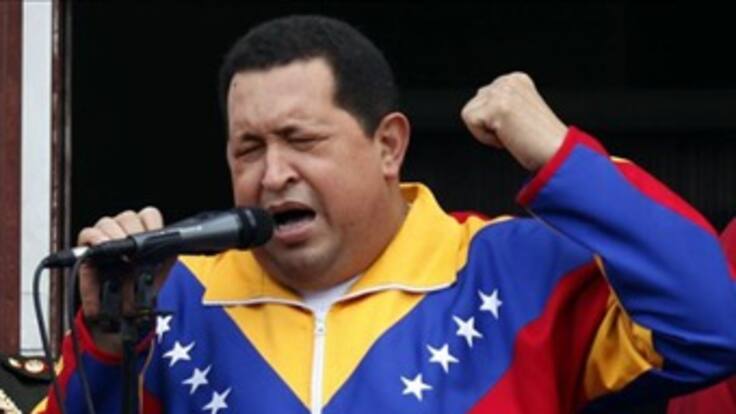 2013: Chávez, genio y figura hasta la sepultura