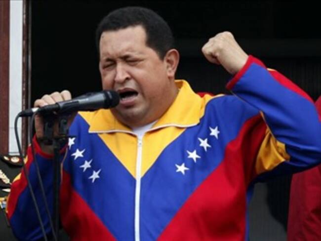 2013: Chávez, genio y figura hasta la sepultura