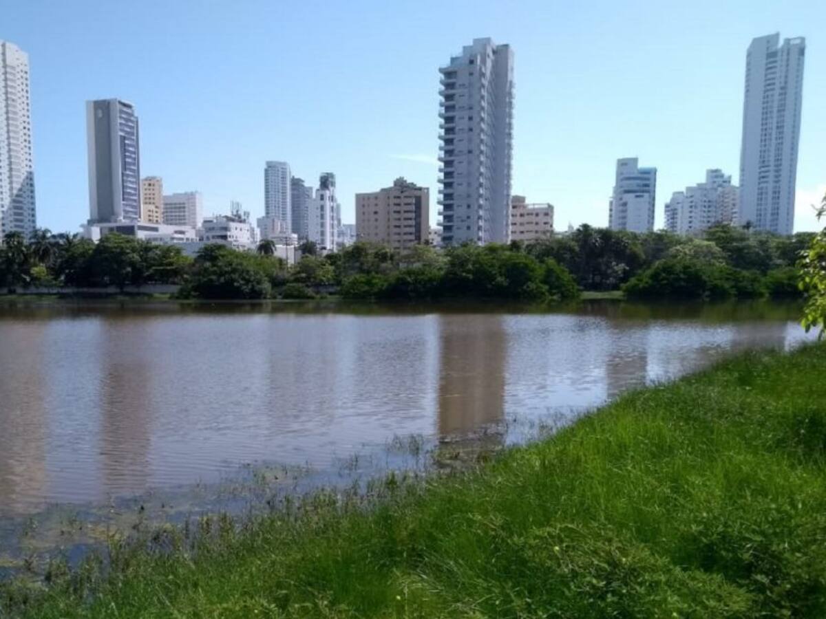 En Cartagena, El Laguito sigue esperando una motomba