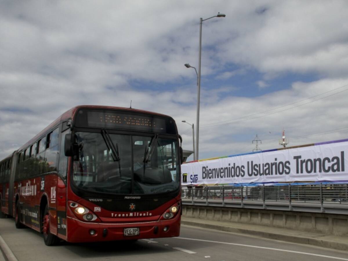 No es razonable hacer rutas alimentadoras en la estación San Mateo: gerente de Transmilenio