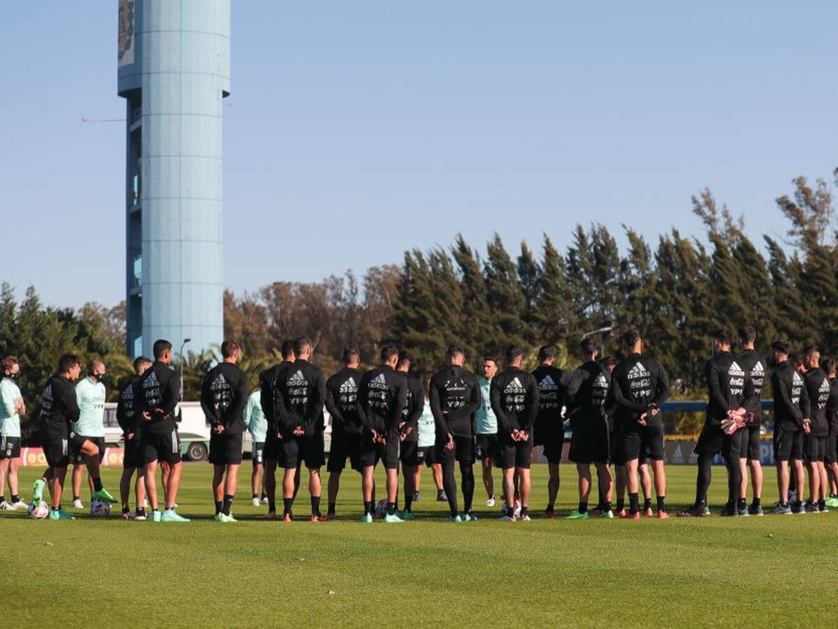 Argentina viaja a Colombia sin Armani pero con Montiel para Eliminatorias