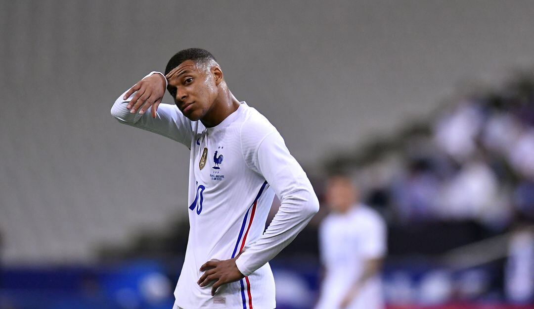 Mbappé confirma una pequeña grieta en el vestuario de Francia