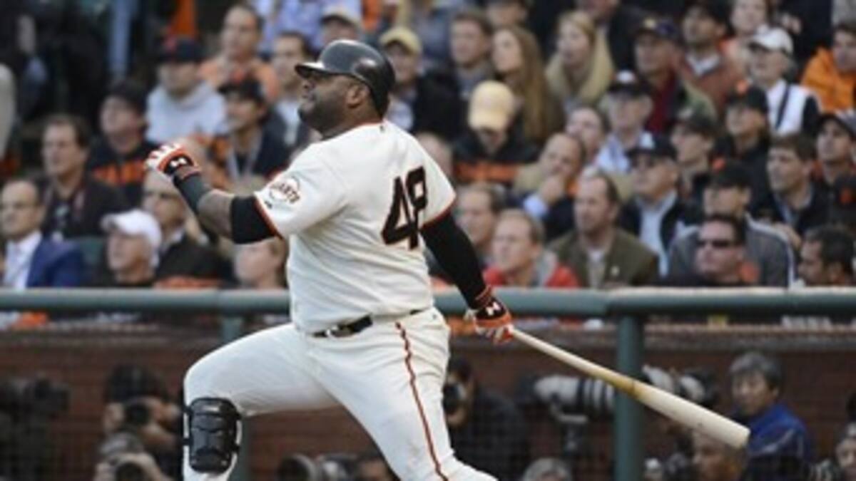 Gigantes de San Francisco vencieron 8-3 a Tigres de Detroit en el inicio de la Serie Mundial