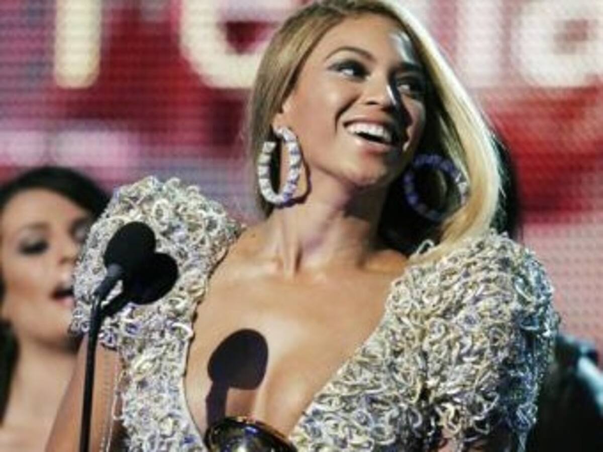 Beyoncé, la gran triunfadora en los Grammy 2010