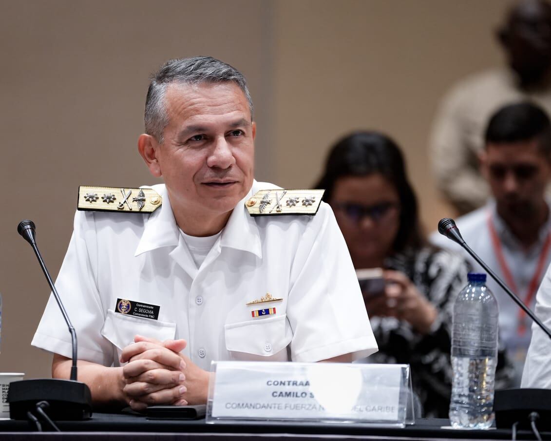 Contraalmirante Camilo Segovia, comandante de la Fuerza Naval del Caribe, en Hacia donde va Cartagena, de Prisa Media. La Armada como fuente de apoyo al crecimiento de la ciudad. I Foto: Caracol Radio.