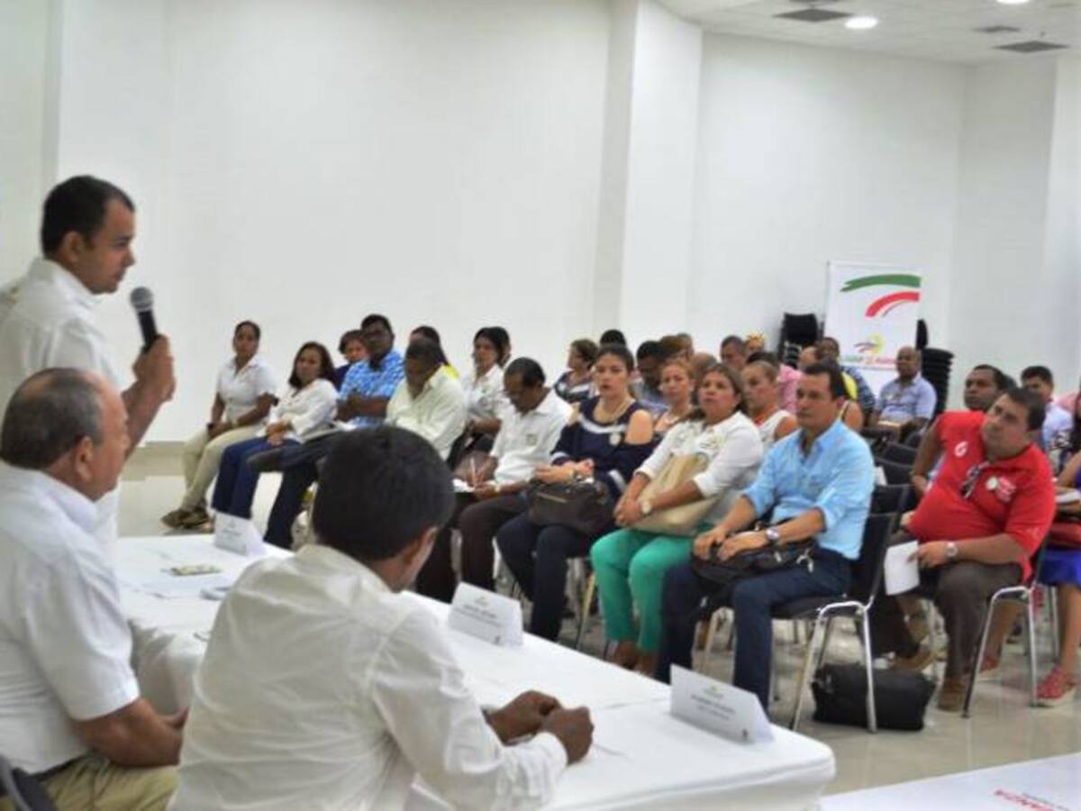 Masiva asistencia a la Primera Mesa Pública del PAE del Bolívar Sí Avanza