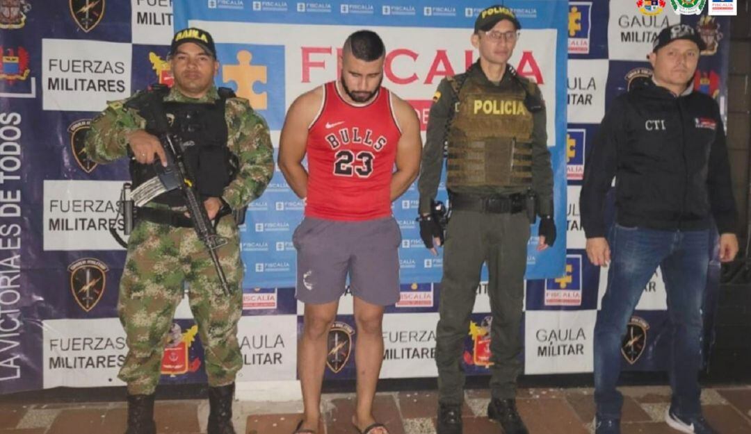 A pesar de las pruebas entregadas el sujete no aceptó los cargos. 