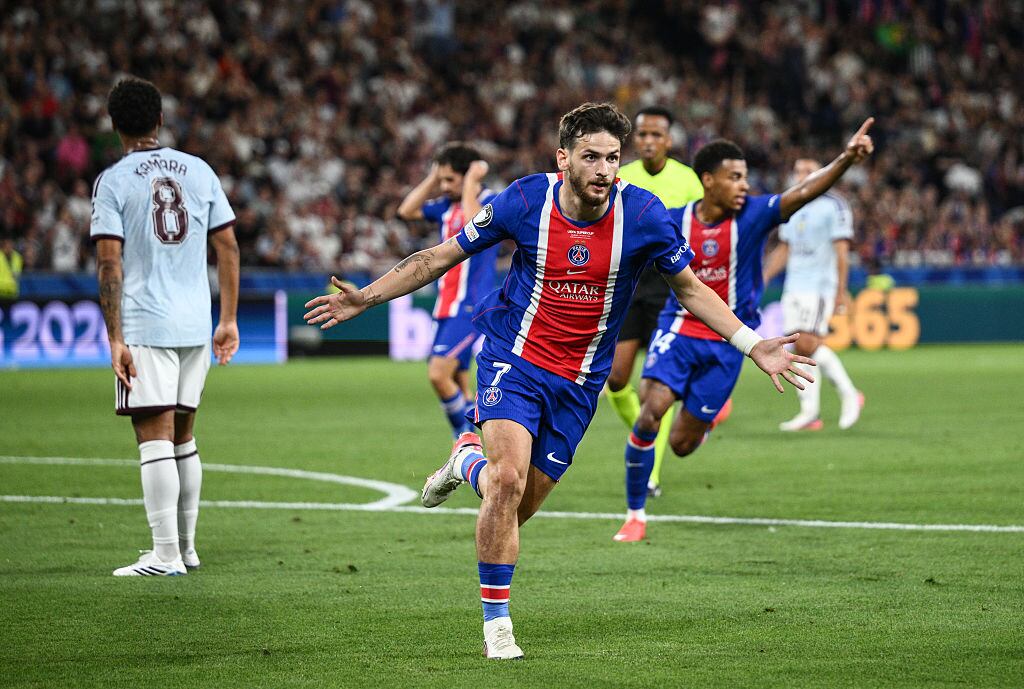 Paris Saint-Germain campeón frente al Aston Villa por la Supercopa Europea: Resumen del partido. (Photo by Harun Ozalp/Anadolu via Getty Images)