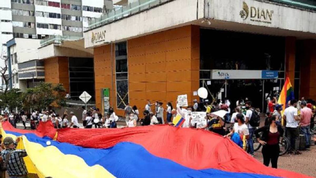 Presidente de la CGT, Hugo León Echeverry