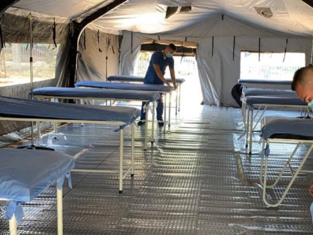 MinDefensa dona carpas y camillas para pacientes COVID-19 en Cartagena