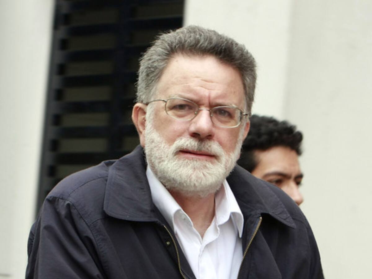 Proceso contra excomisionado Luis Carlos Restrepo sigue vivo