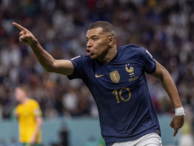 AL WAKRAH, QATAR - November, 22: Kylian Mbappe of France celebrates scoring a goal to make it 4-1 during the FIFA World Cup Qatar 2022 Group D match between France (4) and Australia (1) at Al Janoub Stadium on November 22, 2022 in Al Wakrah, Qatar. (Photo by Simon Bruty/Anychance/Getty Images)