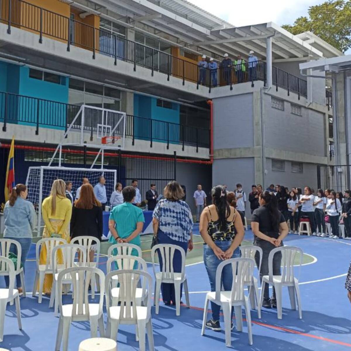 Armenia, han entregado 6 de los 10 colegios en construcción hace 5 años